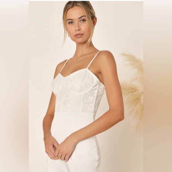 NWT Lulus Wedding dress - Picture 2 of 12